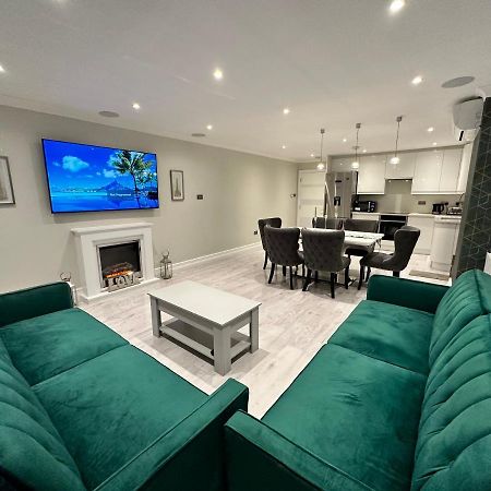 Luxury House Apartment Greenford  Luaran gambar